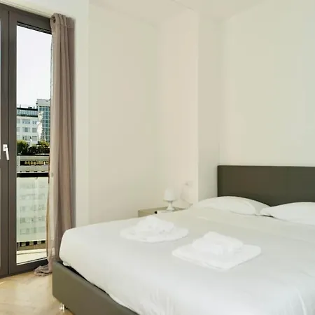 Sky View -Porta Nuova- Appartamento 7 Con Terrazzo Milan Exterior photo